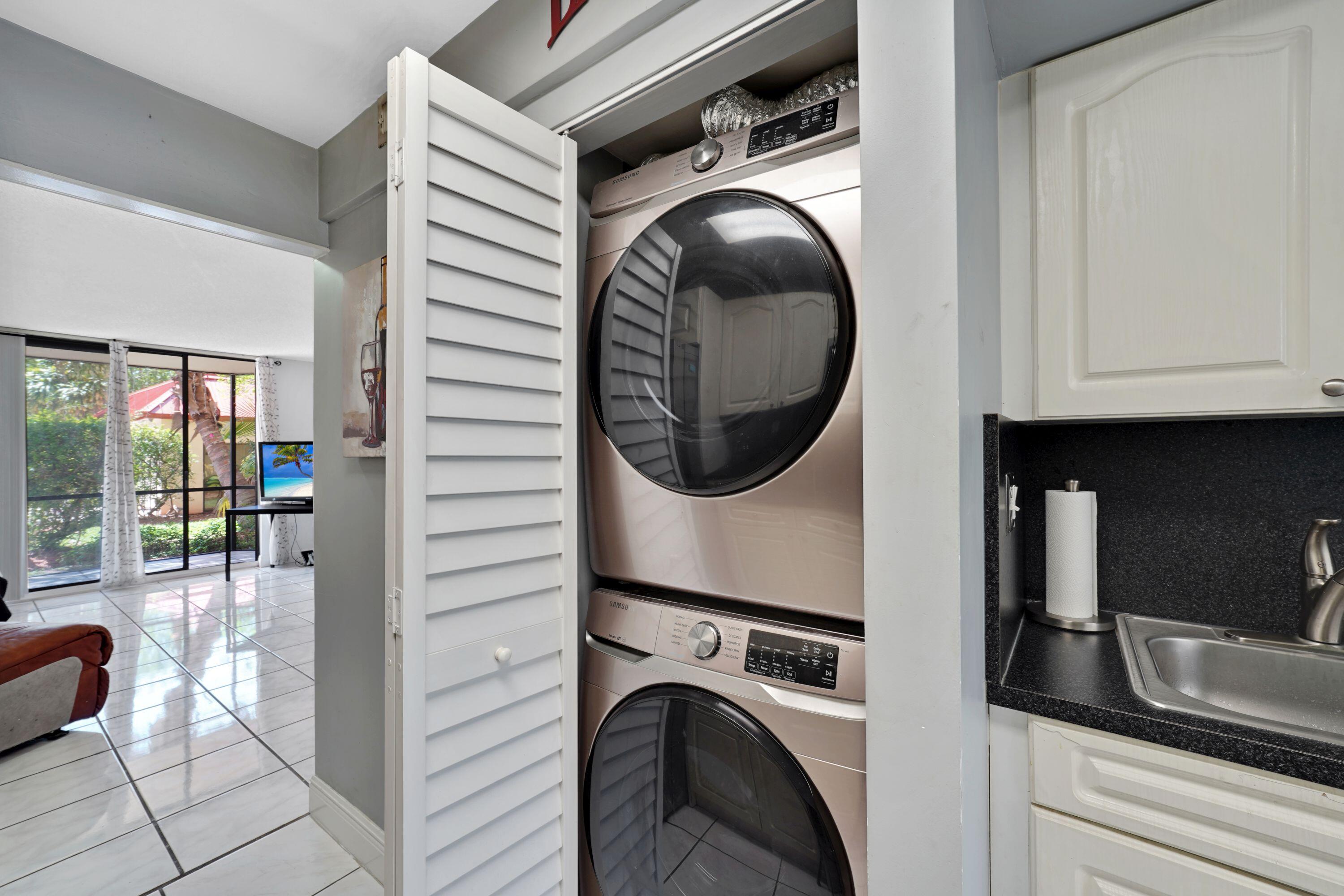 PLANTATION FOREST CONDO - Residential