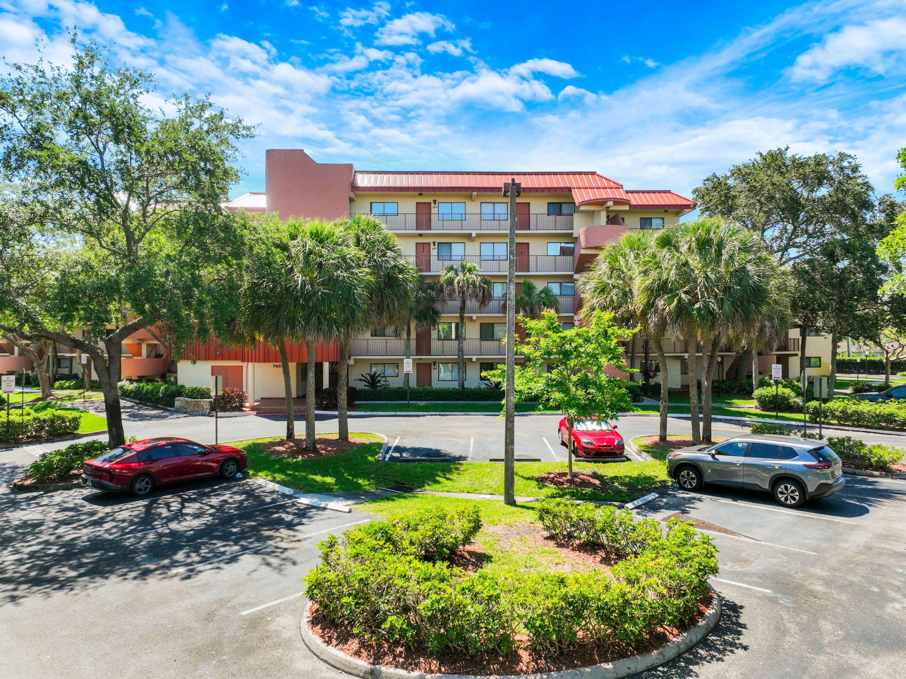 PLANTATION FOREST CONDO - Residential