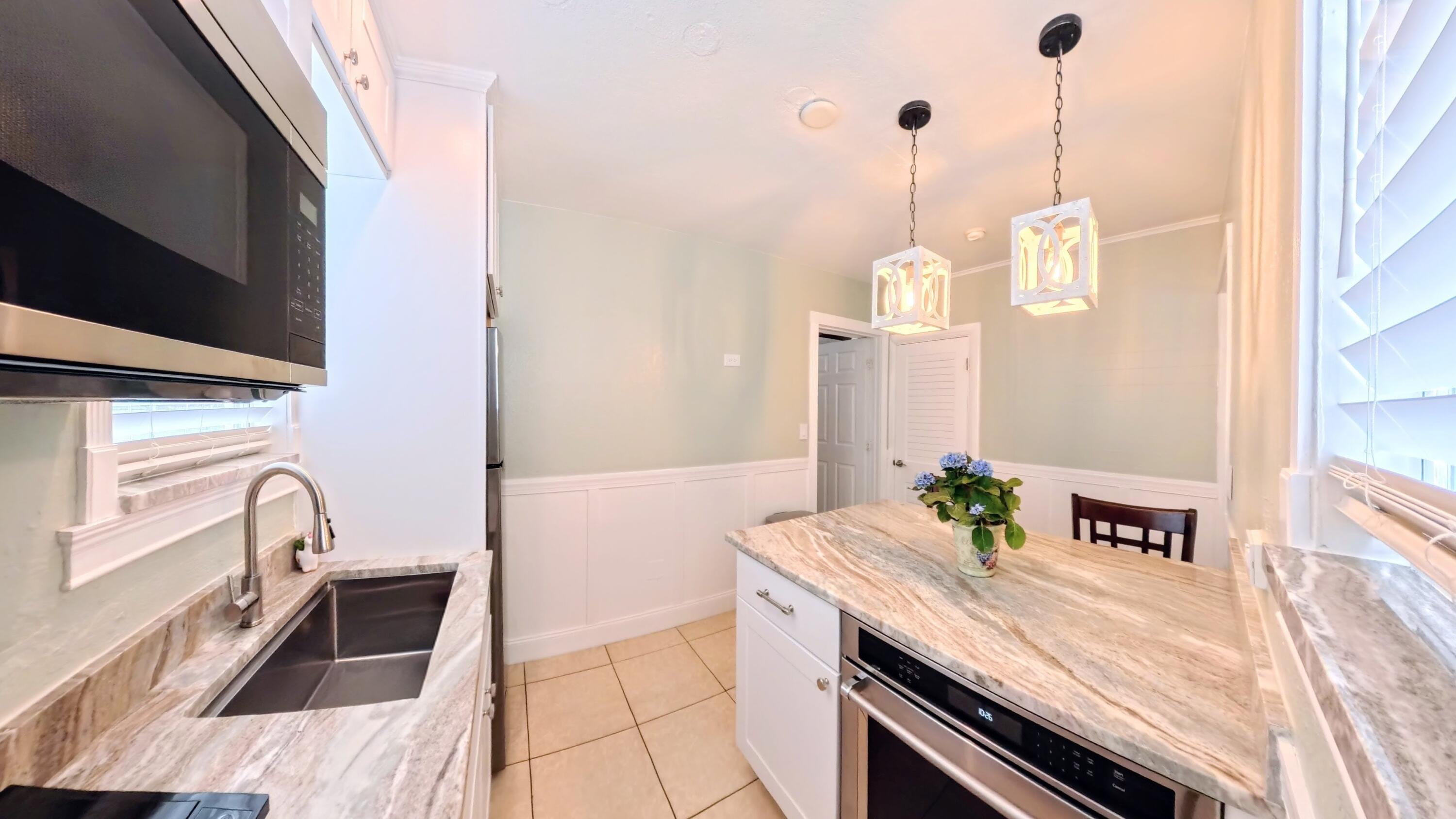 LAUREL HILLS BOYNTON BEACH - Residential Income