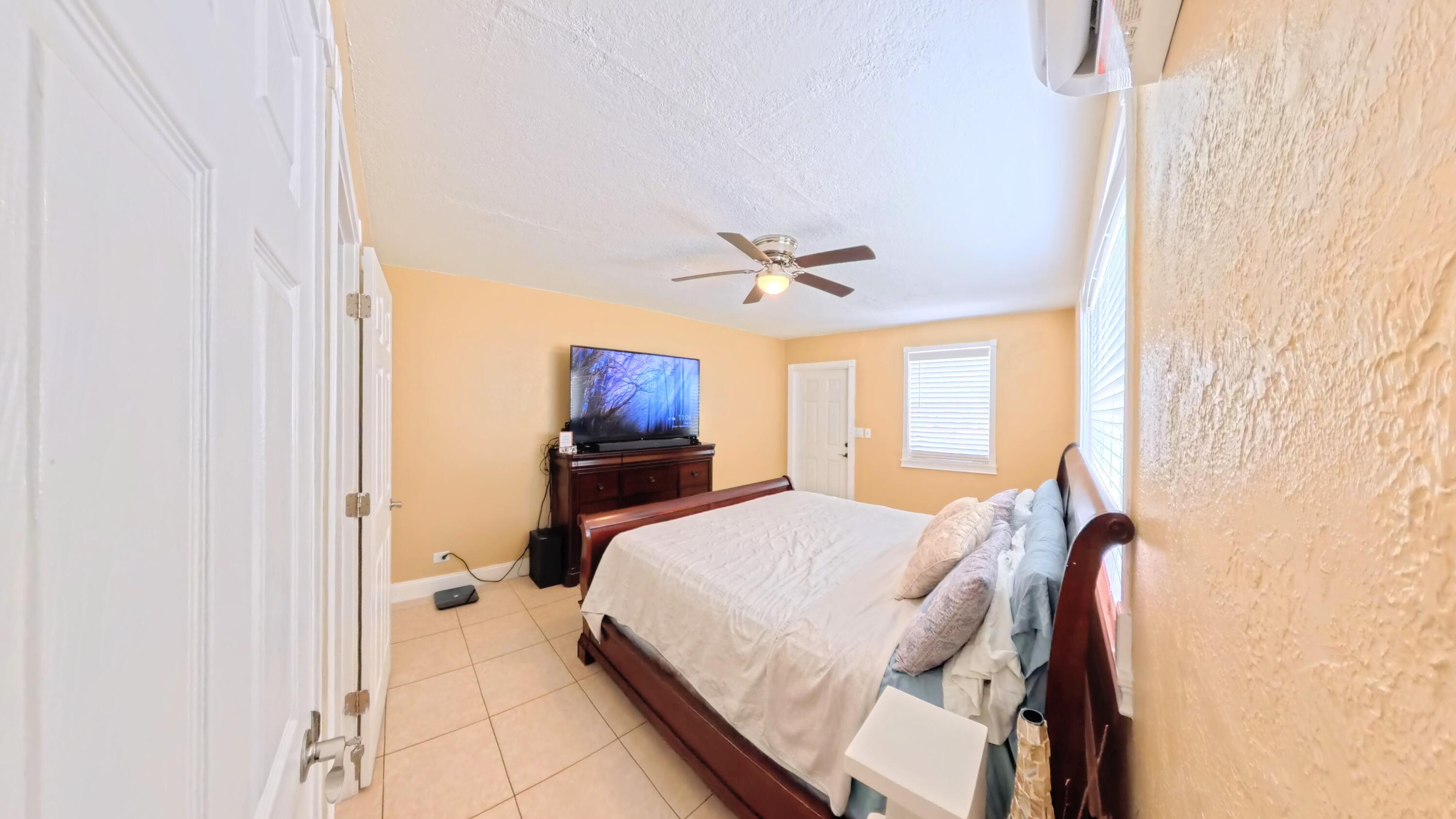 LAUREL HILLS BOYNTON BEACH - Residential Income