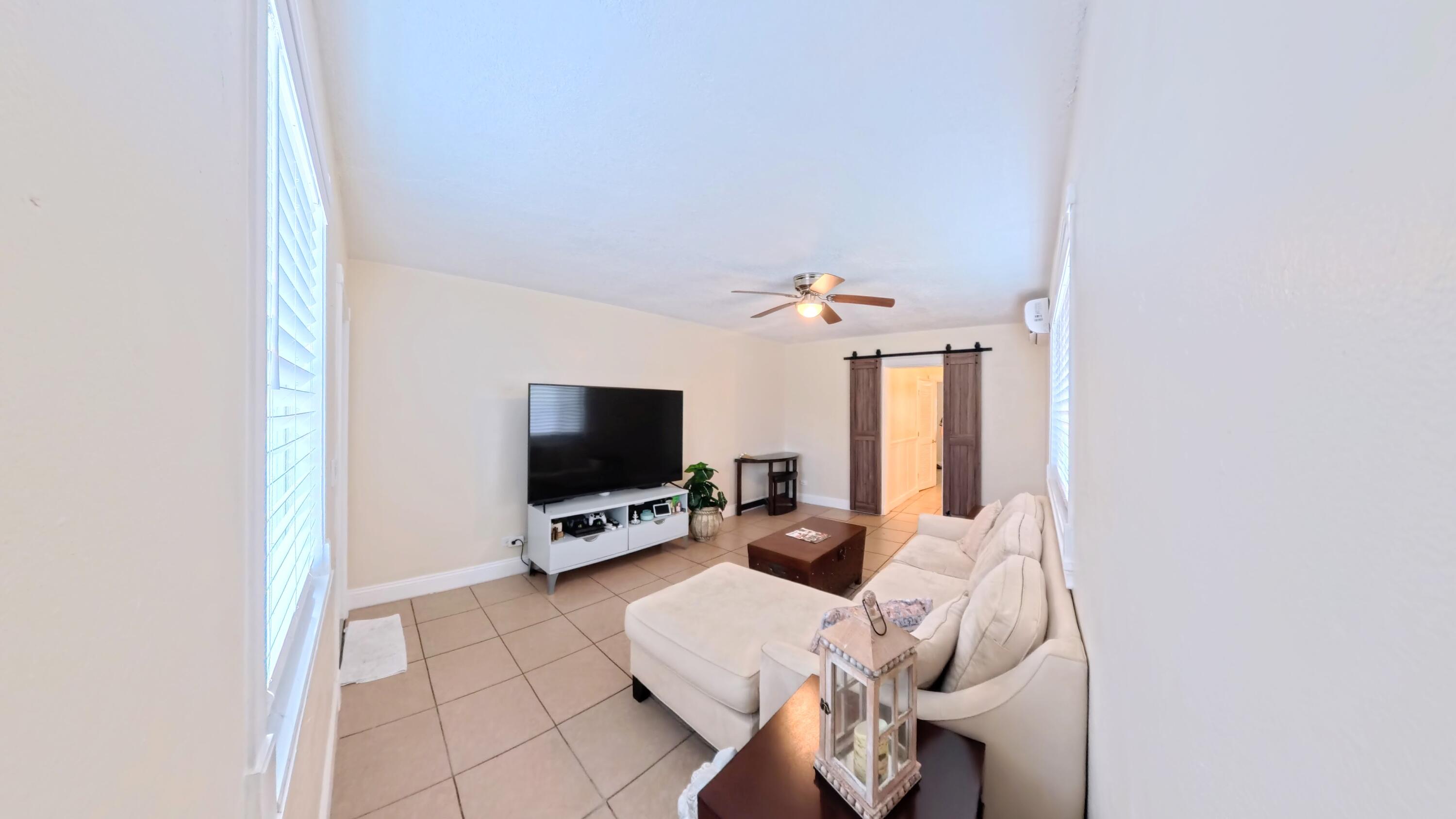 LAUREL HILLS BOYNTON BEACH - Residential Income