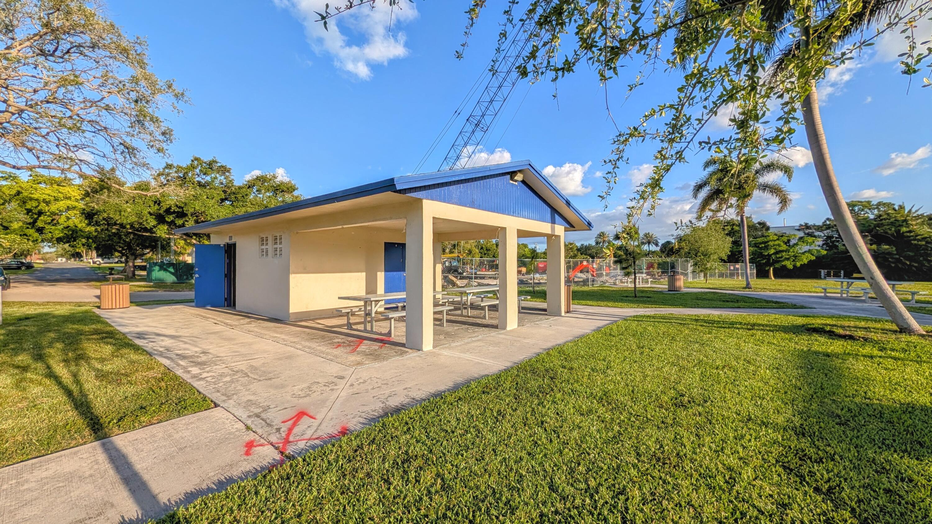 LAUREL HILLS BOYNTON BEACH - Residential Income