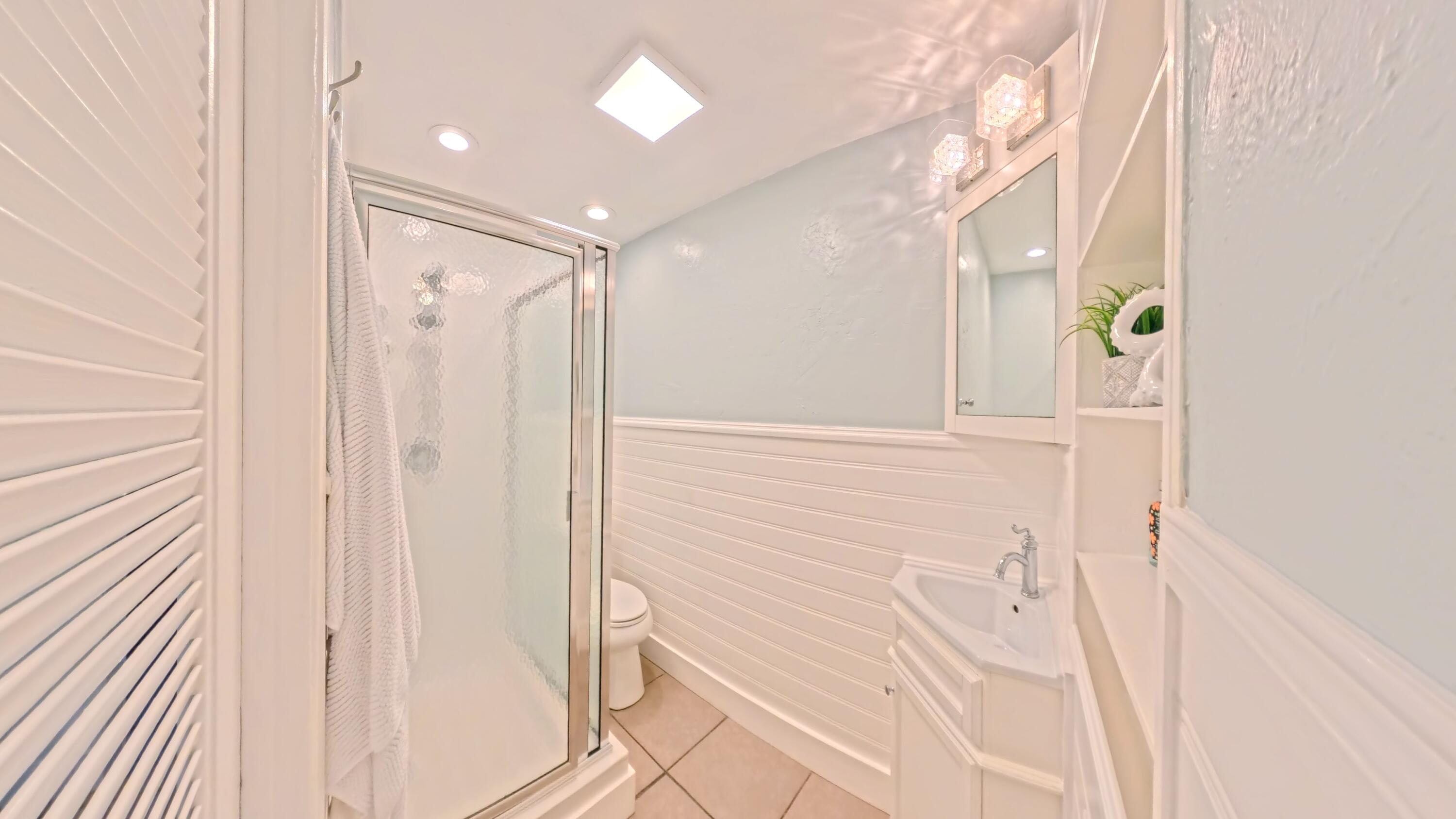 LAUREL HILLS BOYNTON BEACH - Residential Income