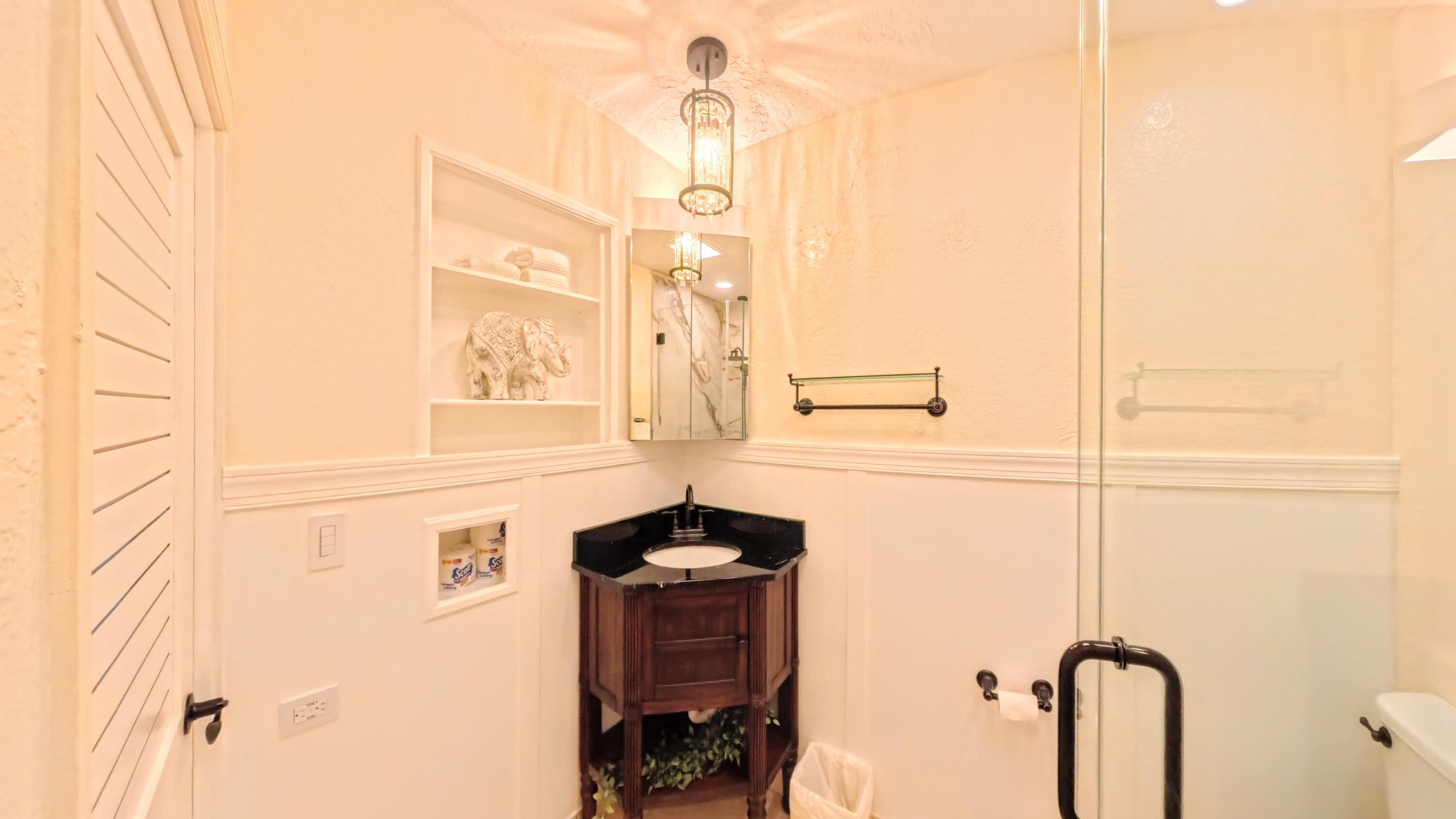 LAUREL HILLS BOYNTON BEACH - Residential Income