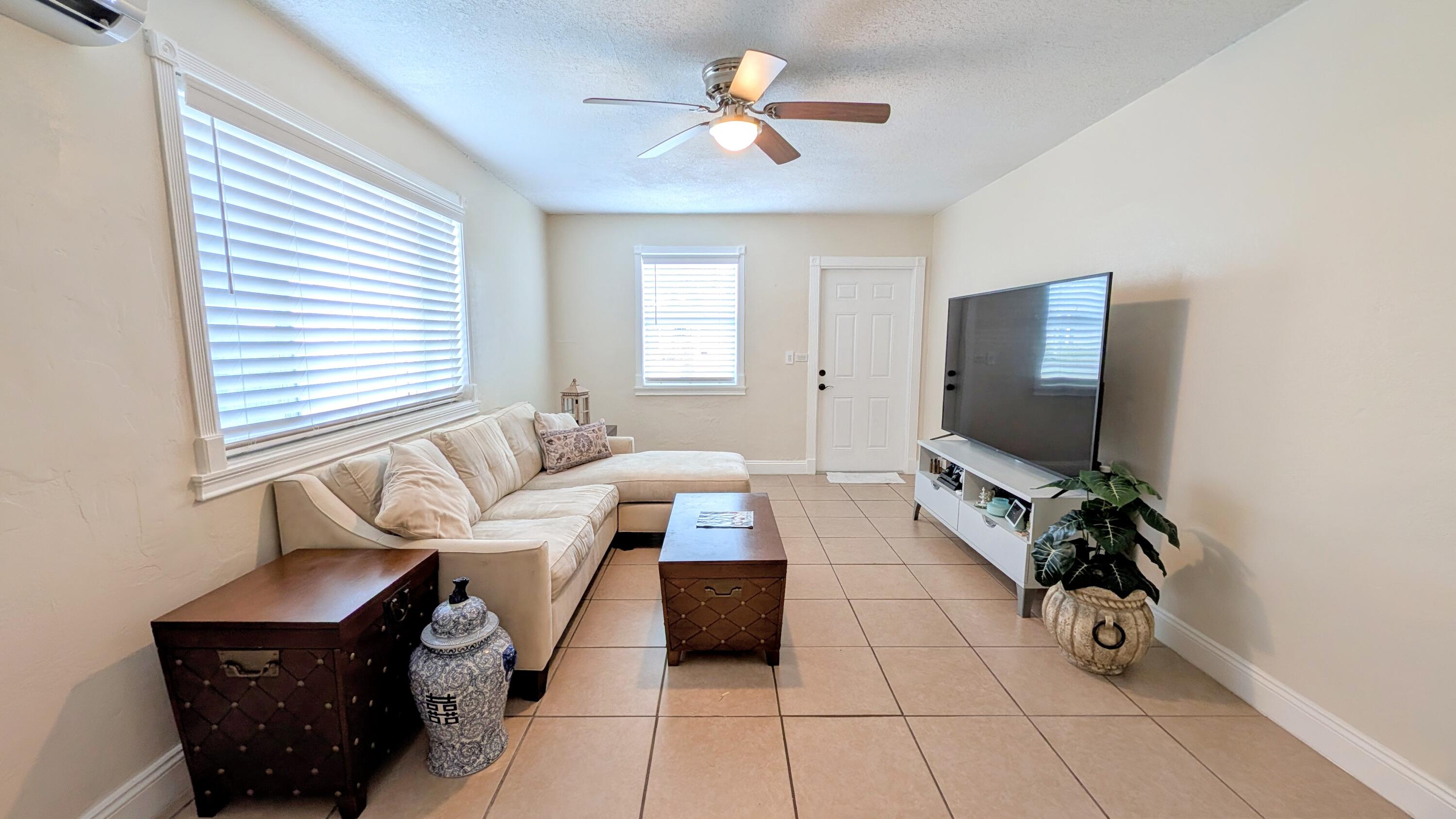 LAUREL HILLS BOYNTON BEACH - Residential Income