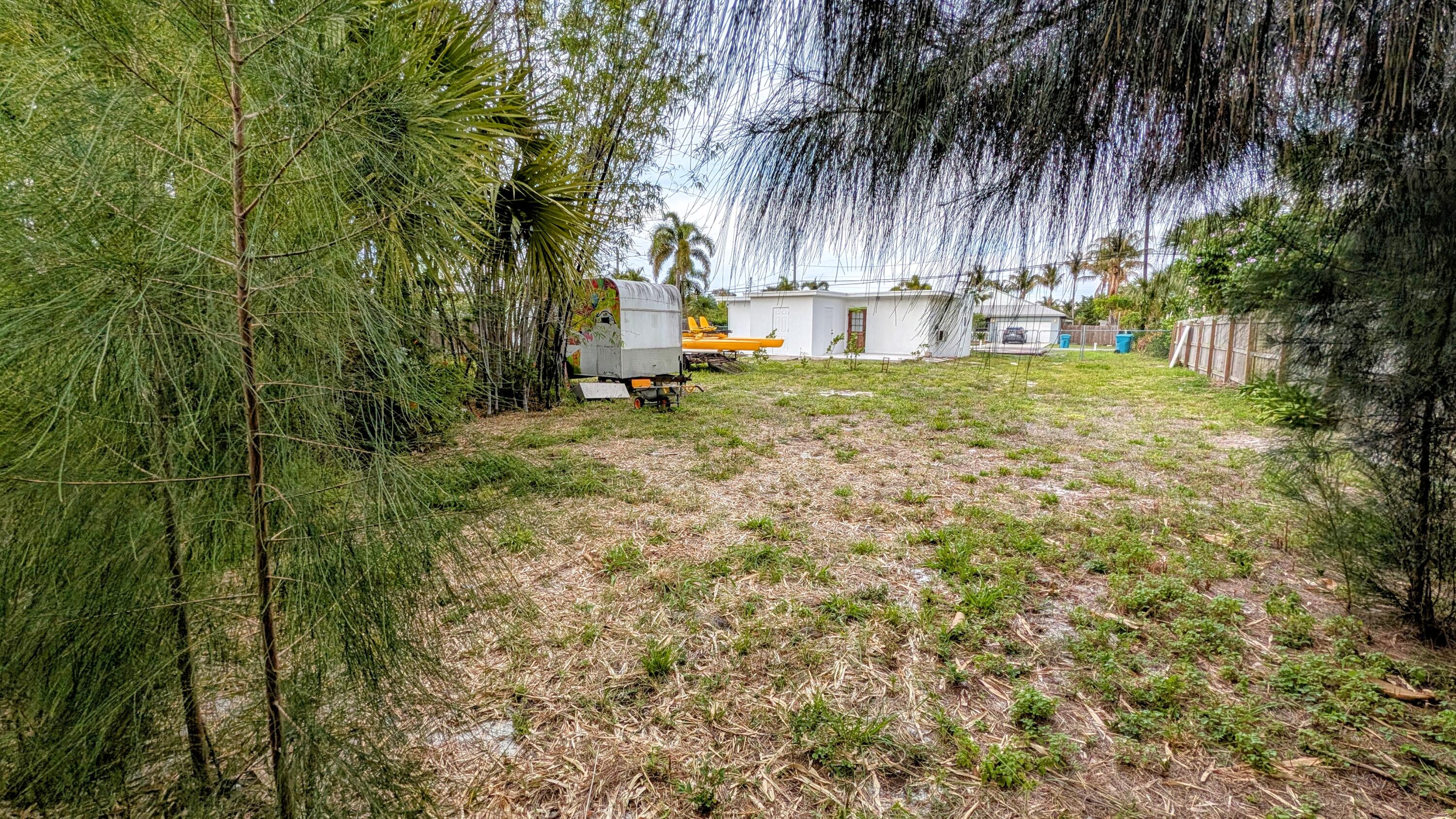 LAUREL HILLS BOYNTON BEACH - Residential Income