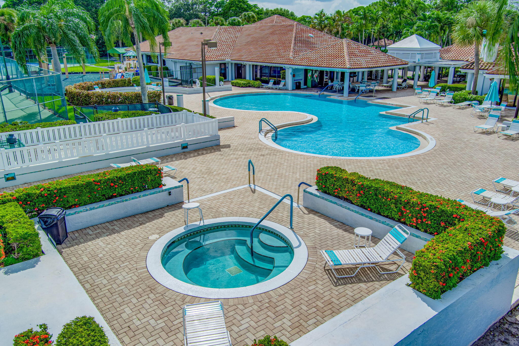 RIVER BRIDGE PAR 2F - Residential