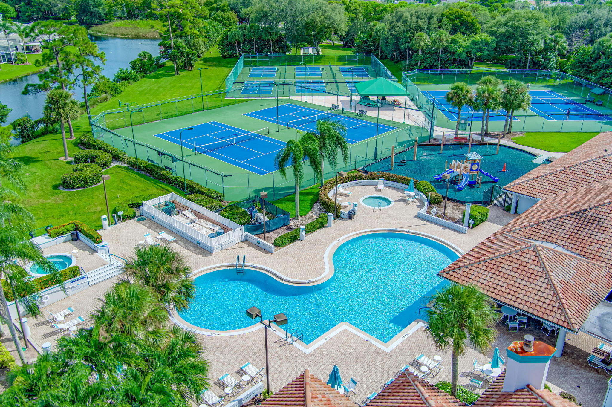 RIVER BRIDGE PAR 2F - Residential