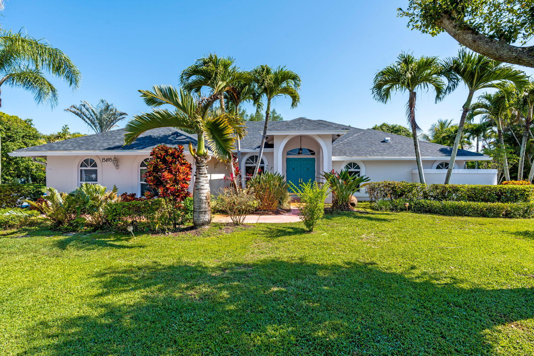Properties 15495 Rolling Meadows Circle