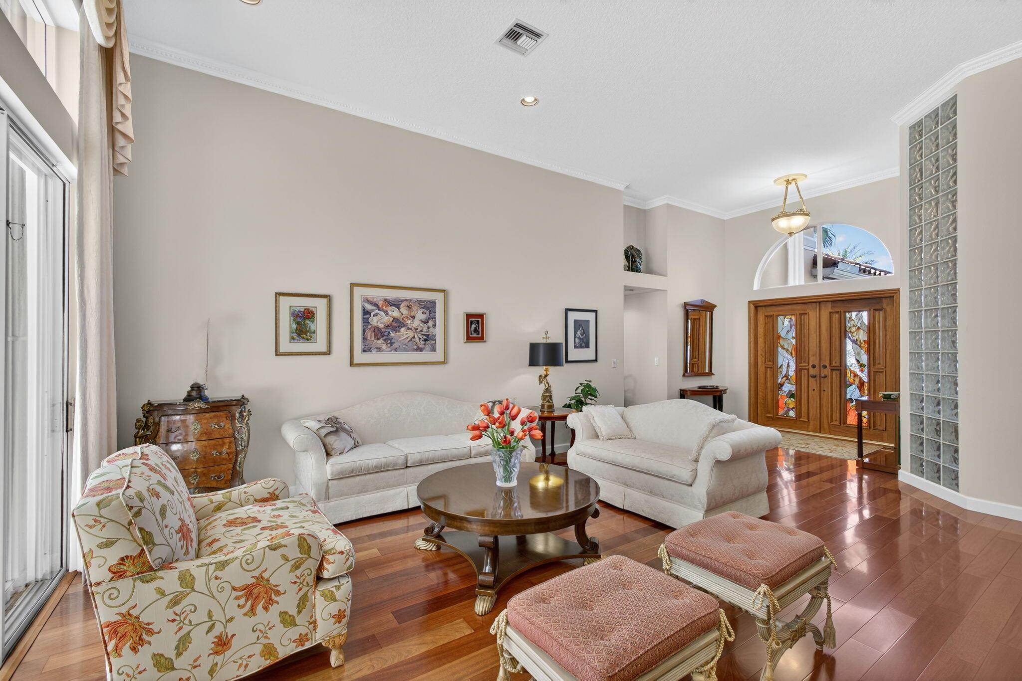 THE ISLAND - Residential