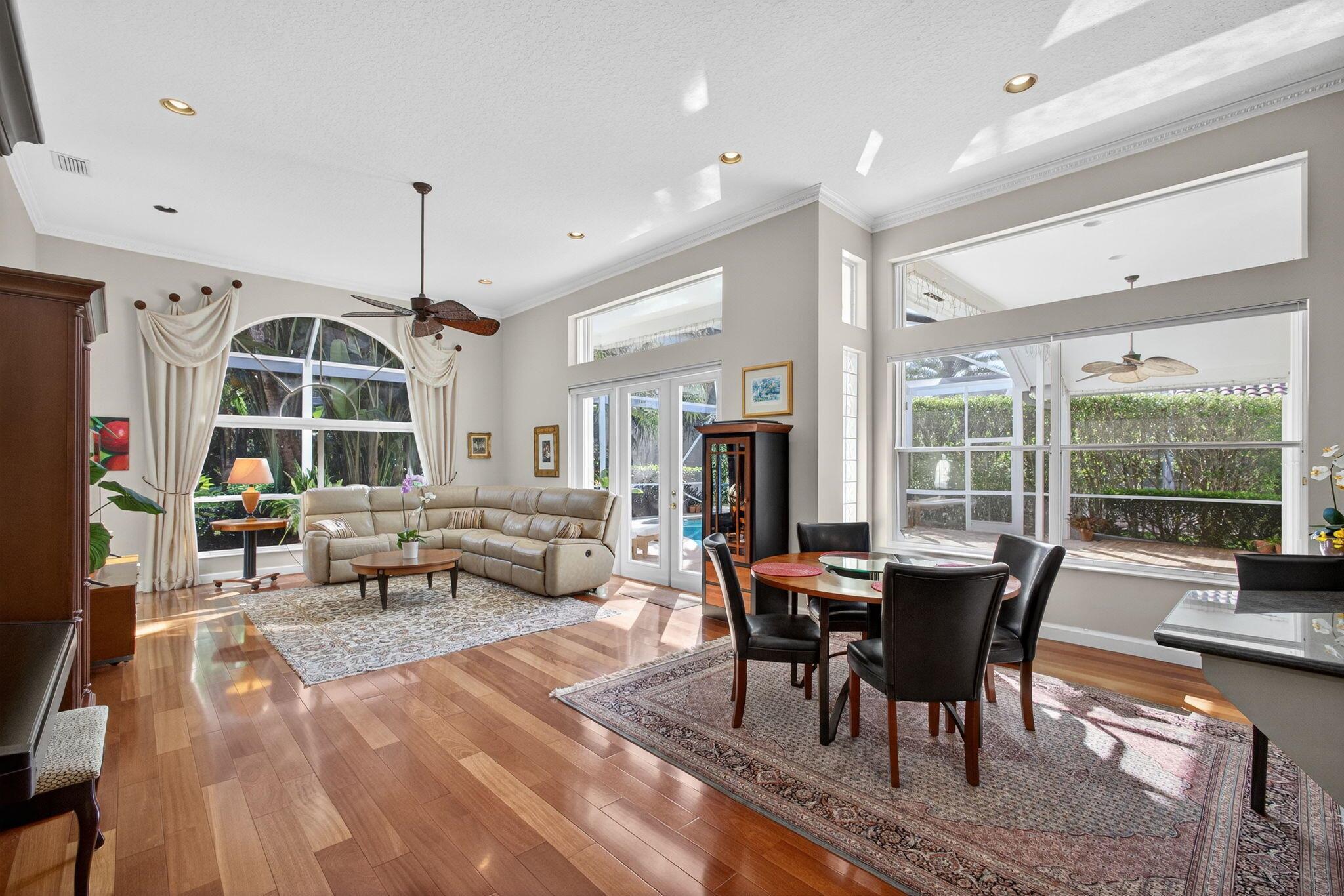 THE ISLAND - Residential