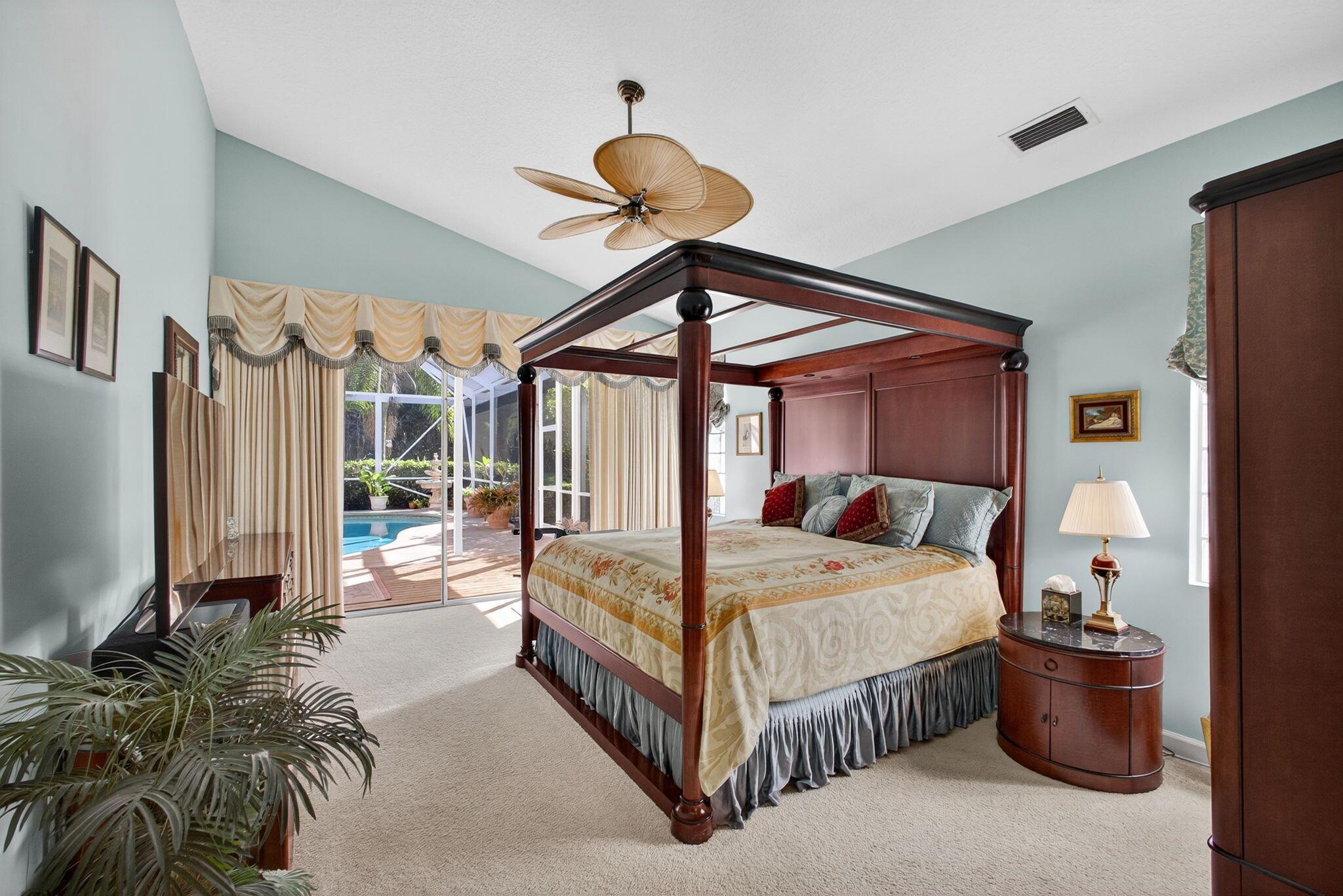 THE ISLAND - Residential