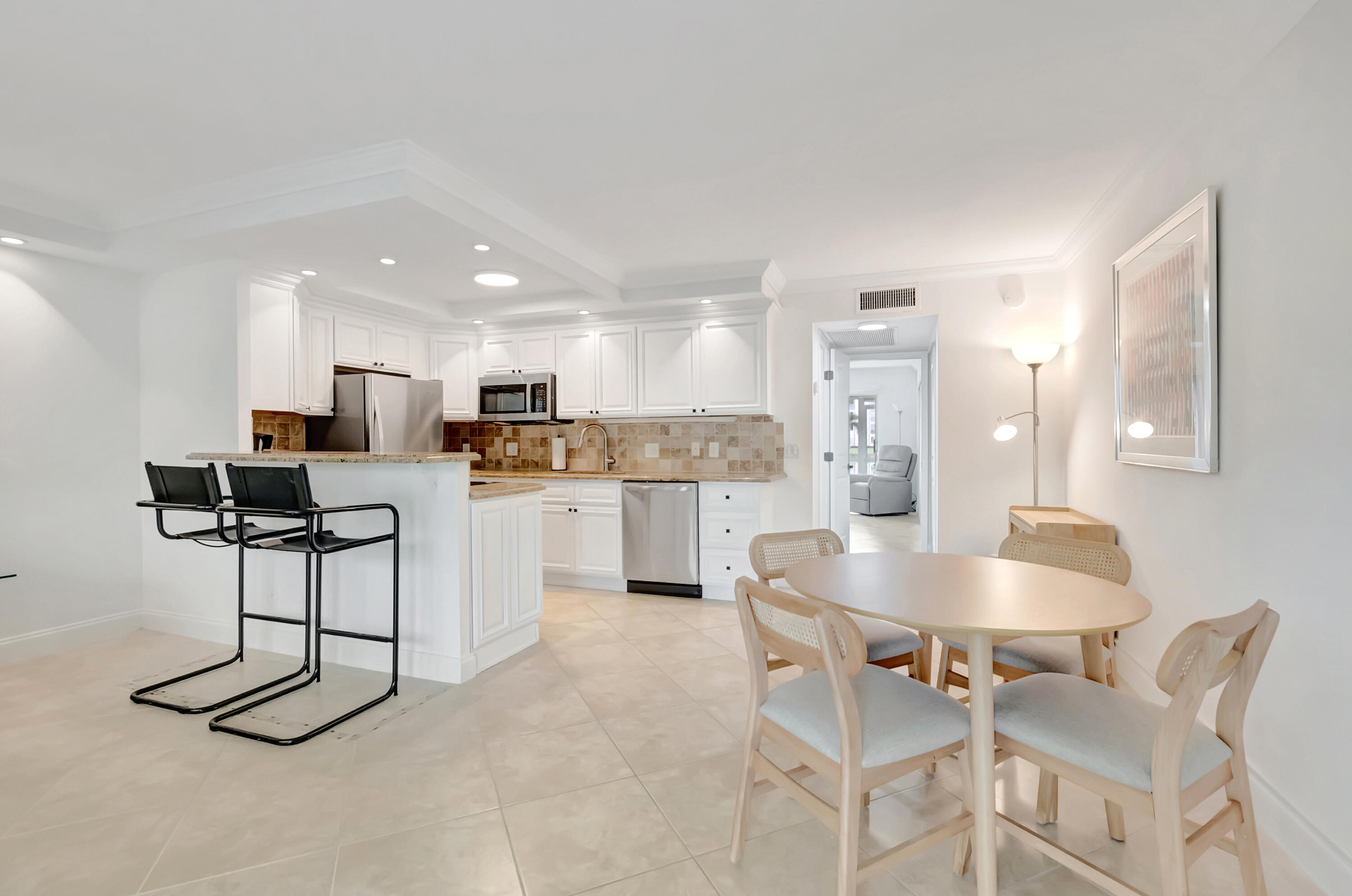 YARMOUTH AT CENTURY VILLAGE CONDO - Residential