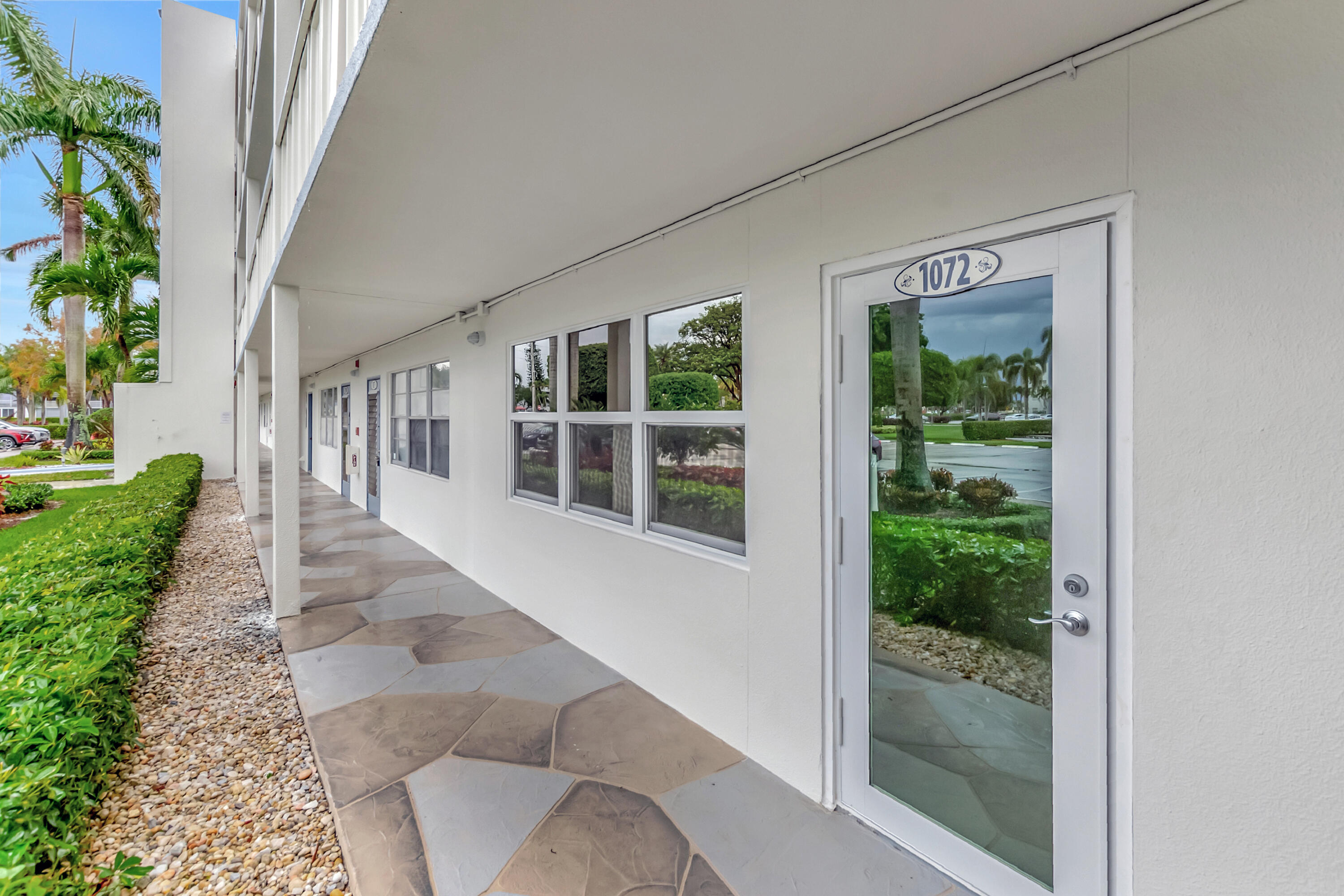 YARMOUTH AT CENTURY VILLAGE CONDO - Residential