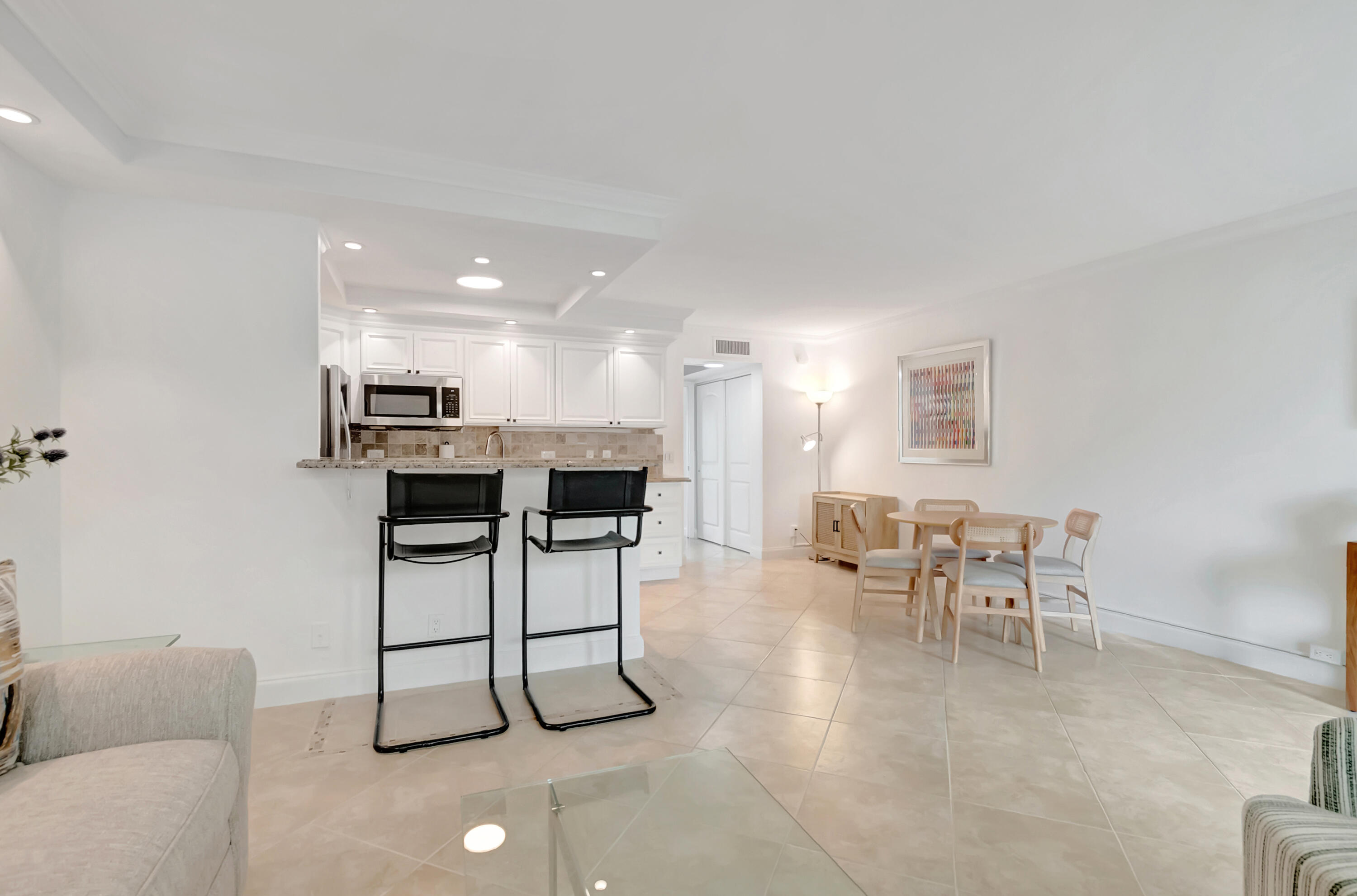 YARMOUTH AT CENTURY VILLAGE CONDO - Residential