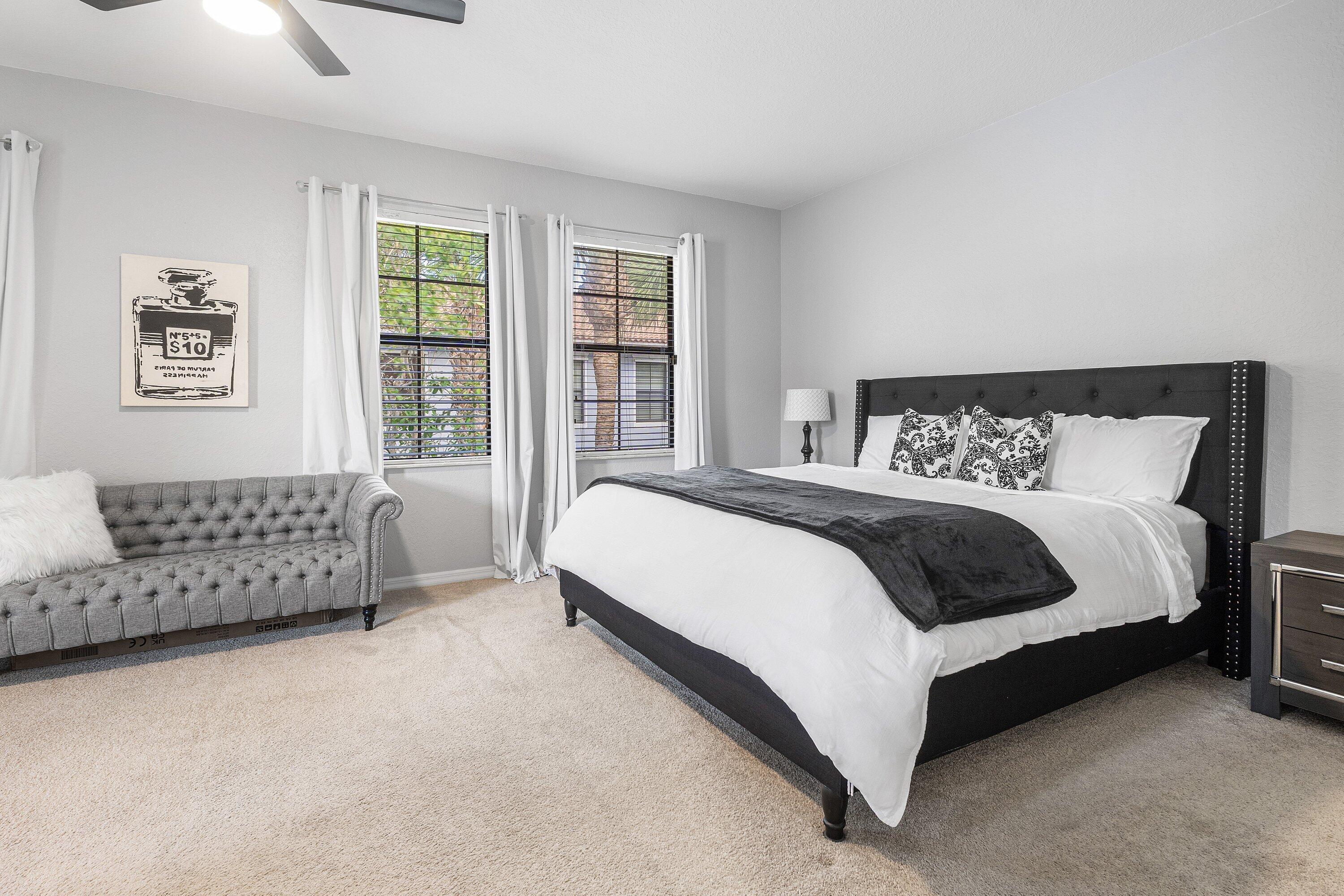 Gramercy Square - Residential