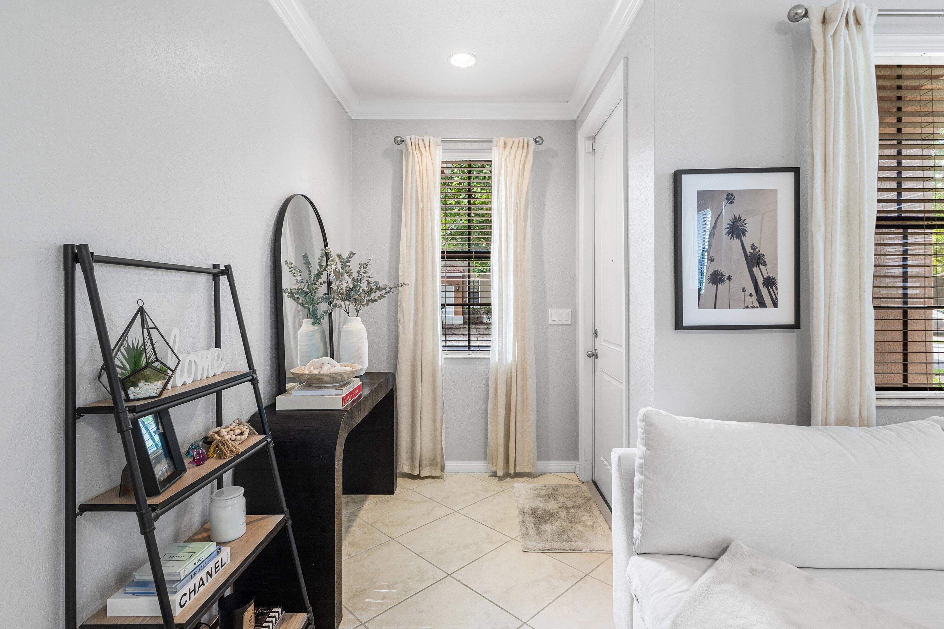 Gramercy Square - Residential