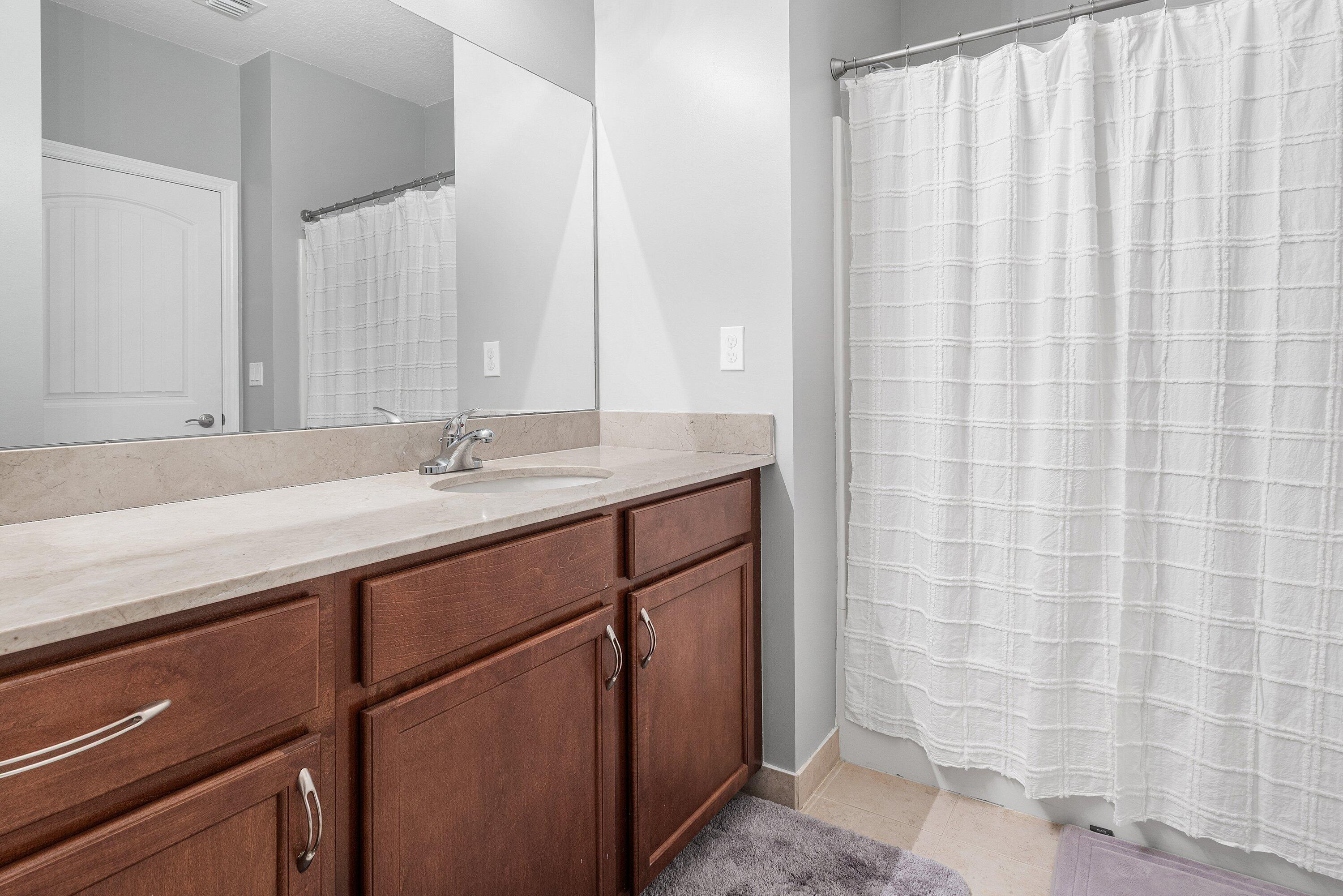 Gramercy Square - Residential