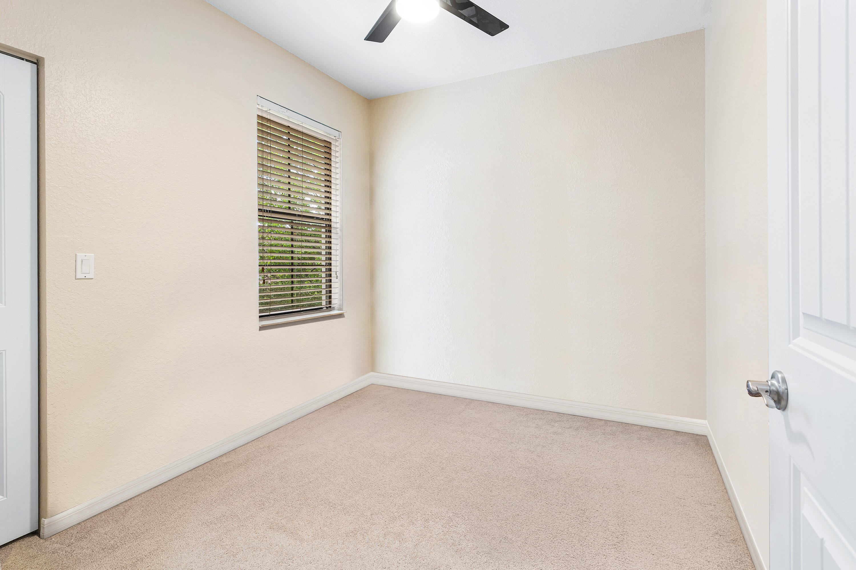 Gramercy Square - Residential