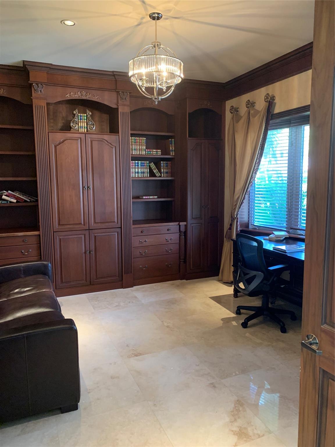 Lauderdale Isles - Residential Lease