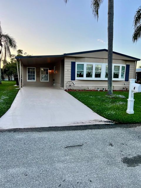 A home in Port St Lucie