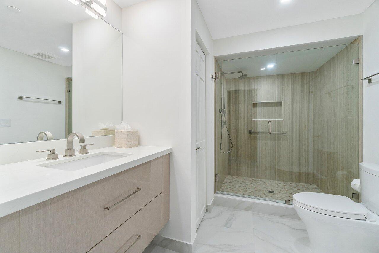 MIZNER TOWER - Residential