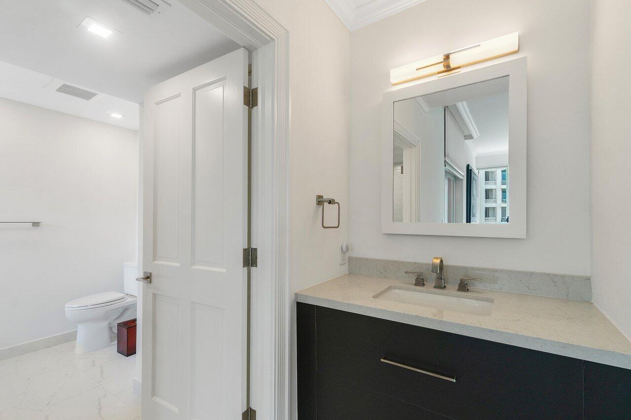 MIZNER TOWER - Residential