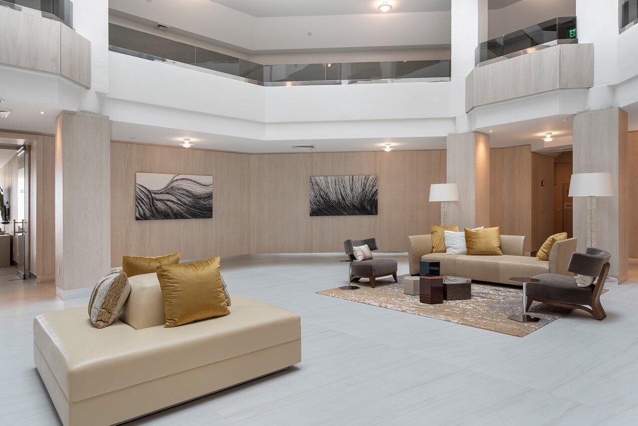 MIZNER TOWER - Residential