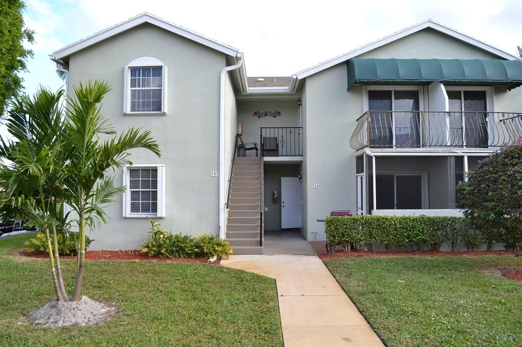 Photo of 716 Waterside Drive, Hypoluxo, FL 33462 (MLS # R10743188)