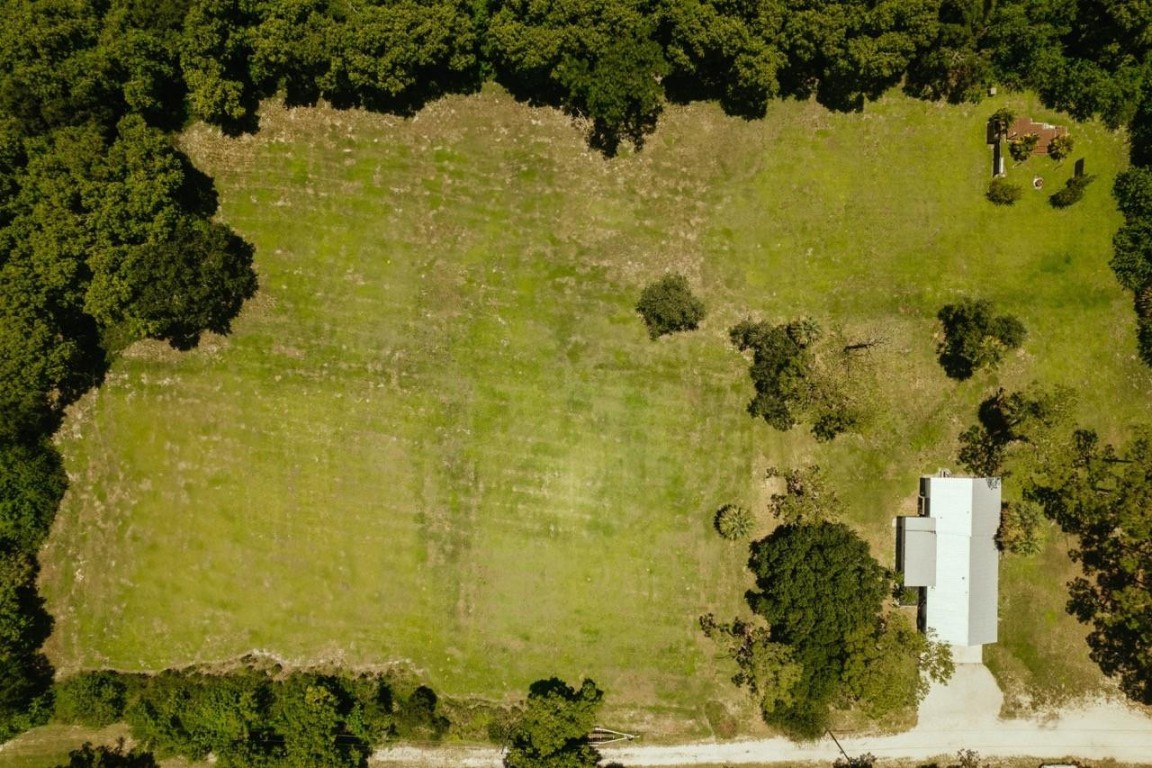 4225 SW Leighton Farms