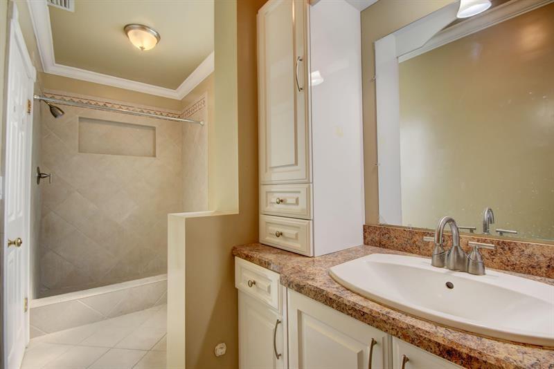 VILLA RICA - Residential