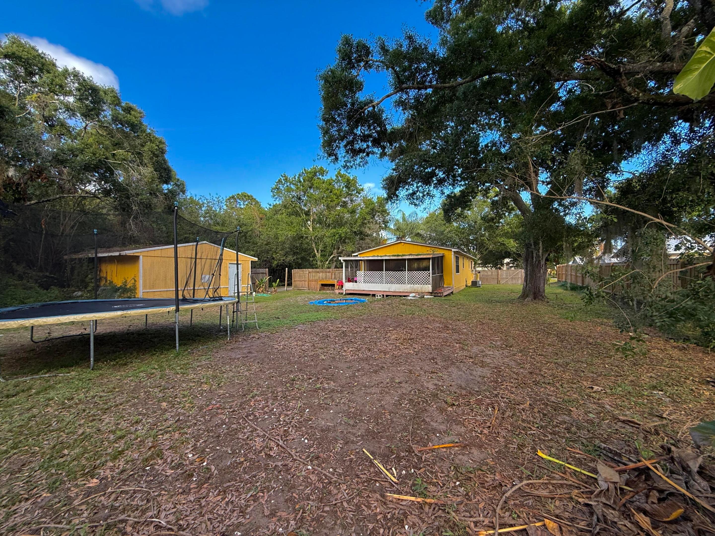 INDIAN RIVER ESTATES UNIT 4 - Residential