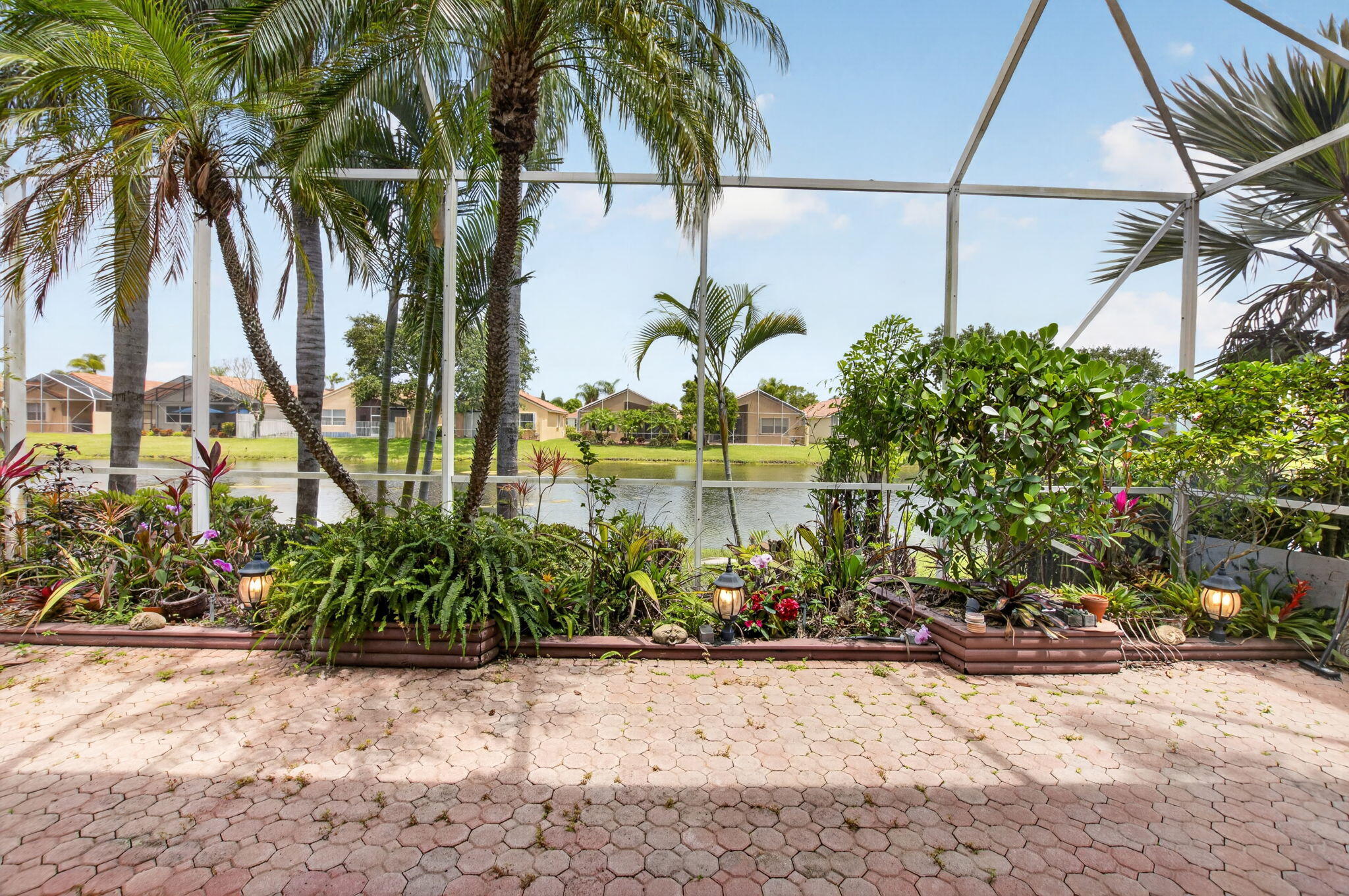 VIZCAYA 4 - Residential