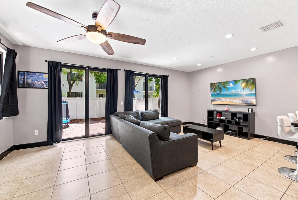 Photo of 4817 NW 59th Street, Tamarac, FL 33319 (MLS # B26056368)