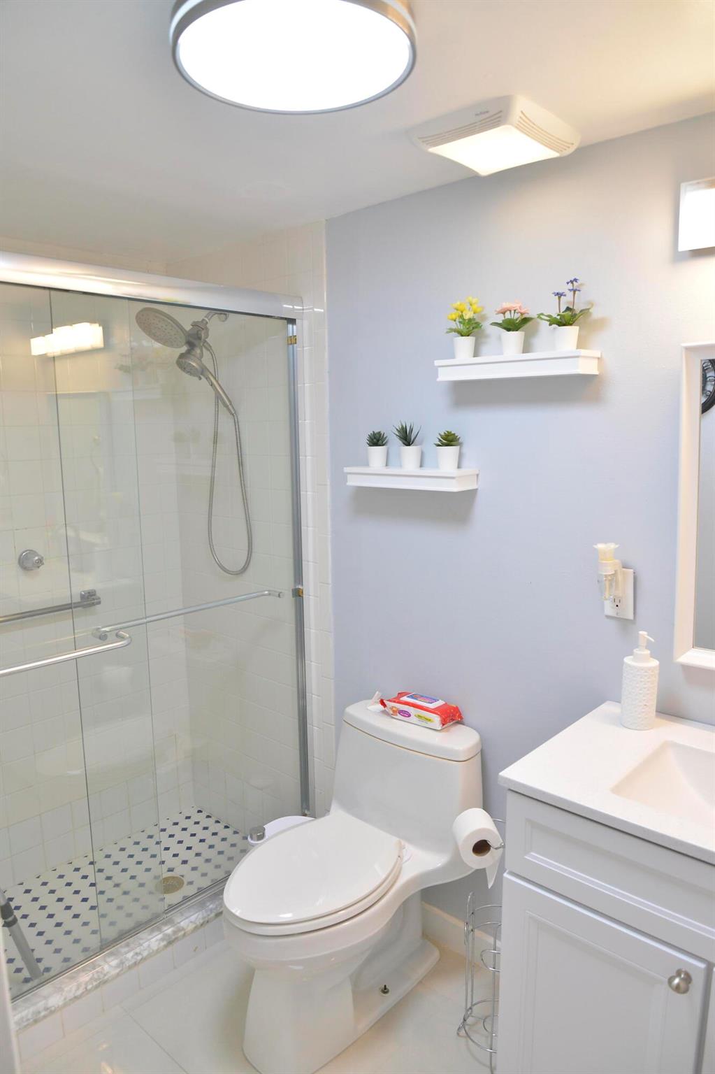 BOUNDBROOK CONDO S - Residential