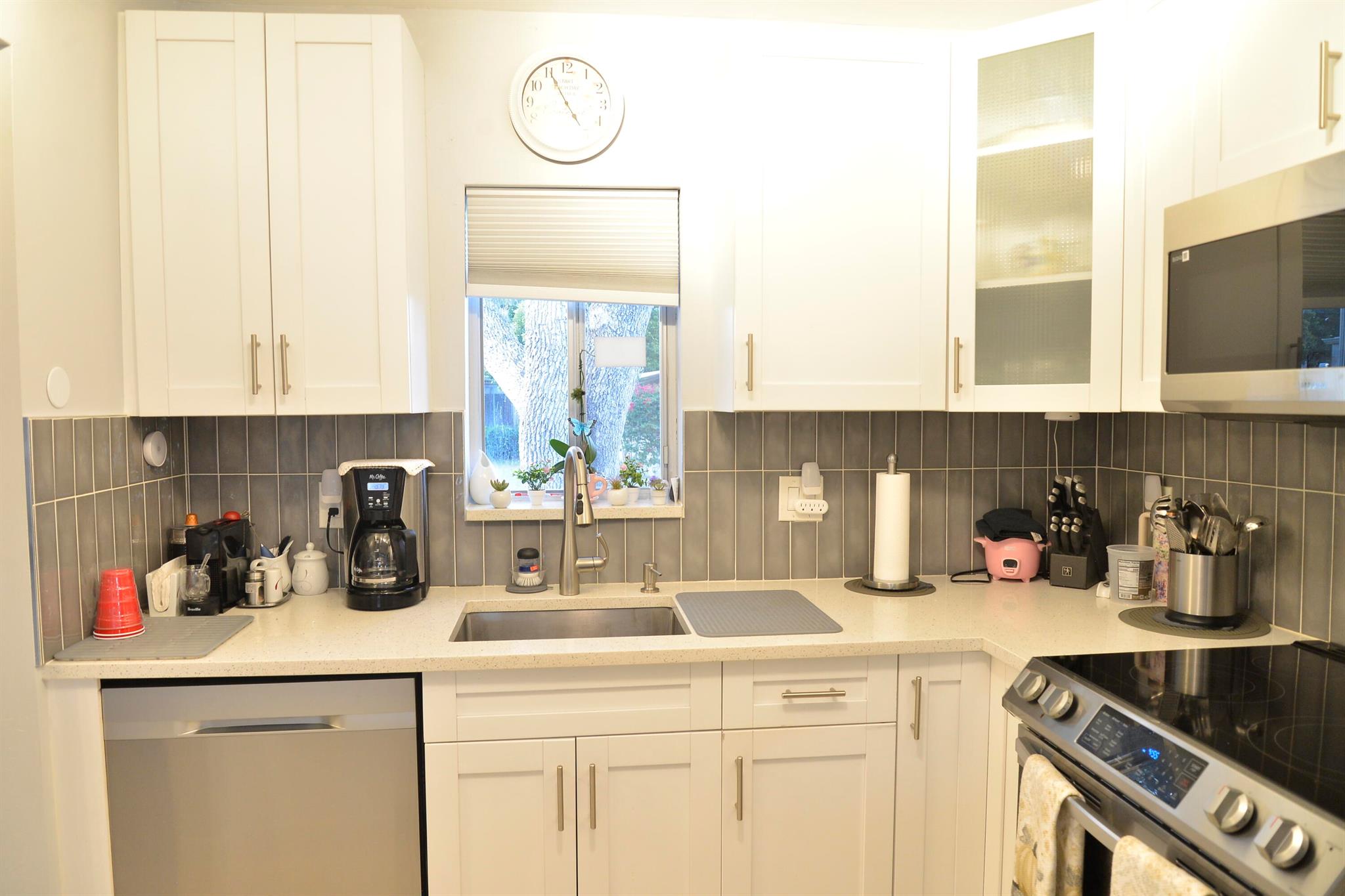 BOUNDBROOK CONDO S - Residential