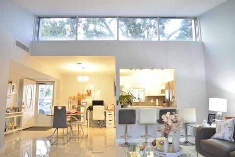 2671 Boundbrook Boulevard 107 West Palm Beach FL 33406