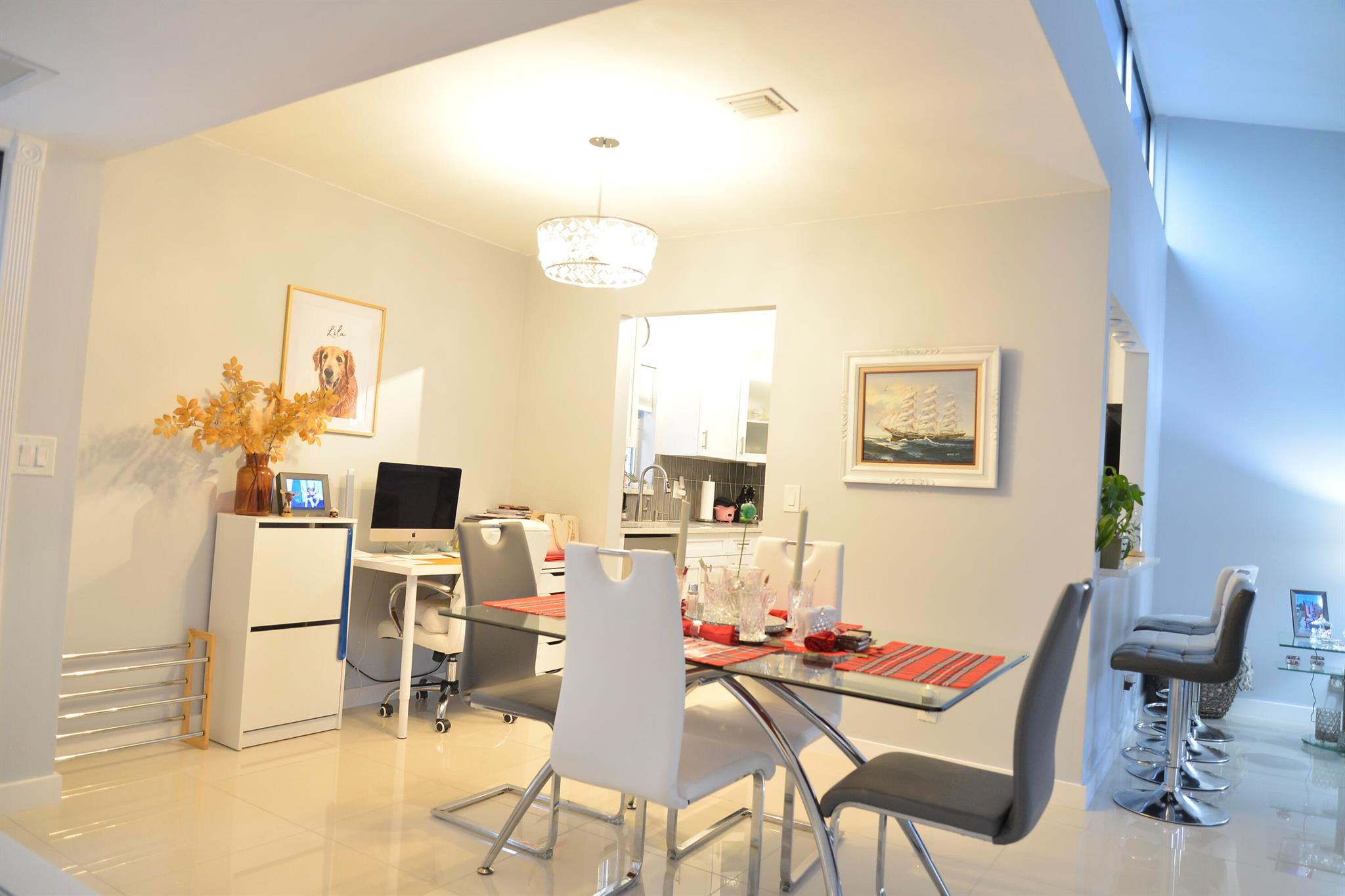 BOUNDBROOK CONDO S - Residential