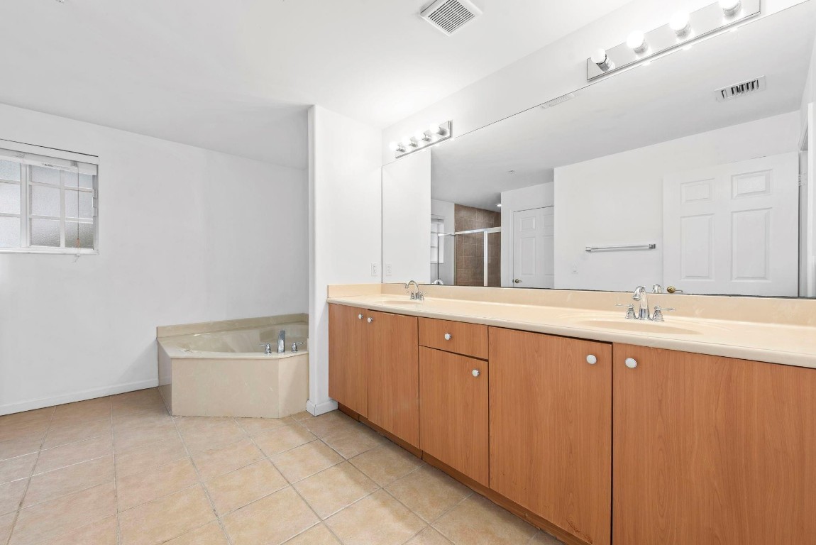 Georgetown 176-58 B - Residential Lease