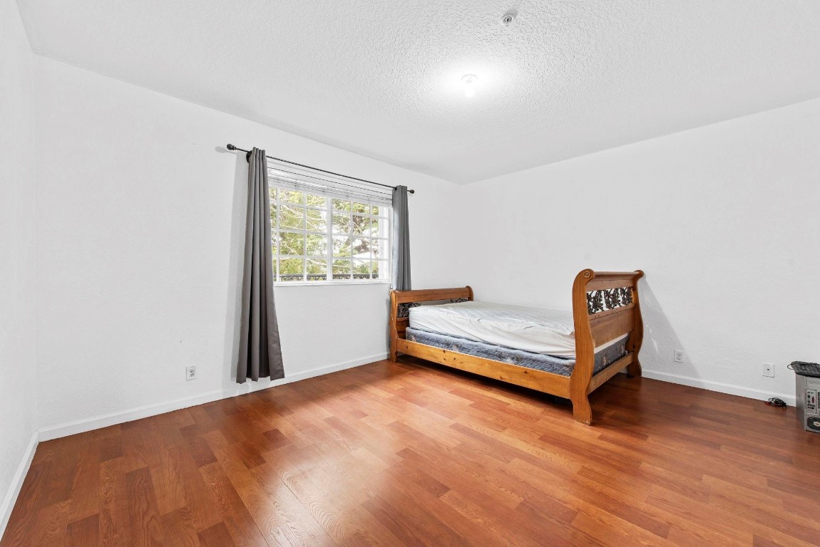 Georgetown 176-58 B - Residential Lease