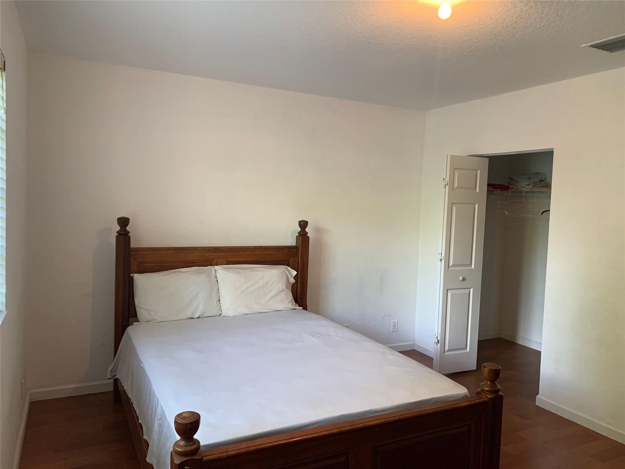 Georgetown 176-58 B - Residential Lease