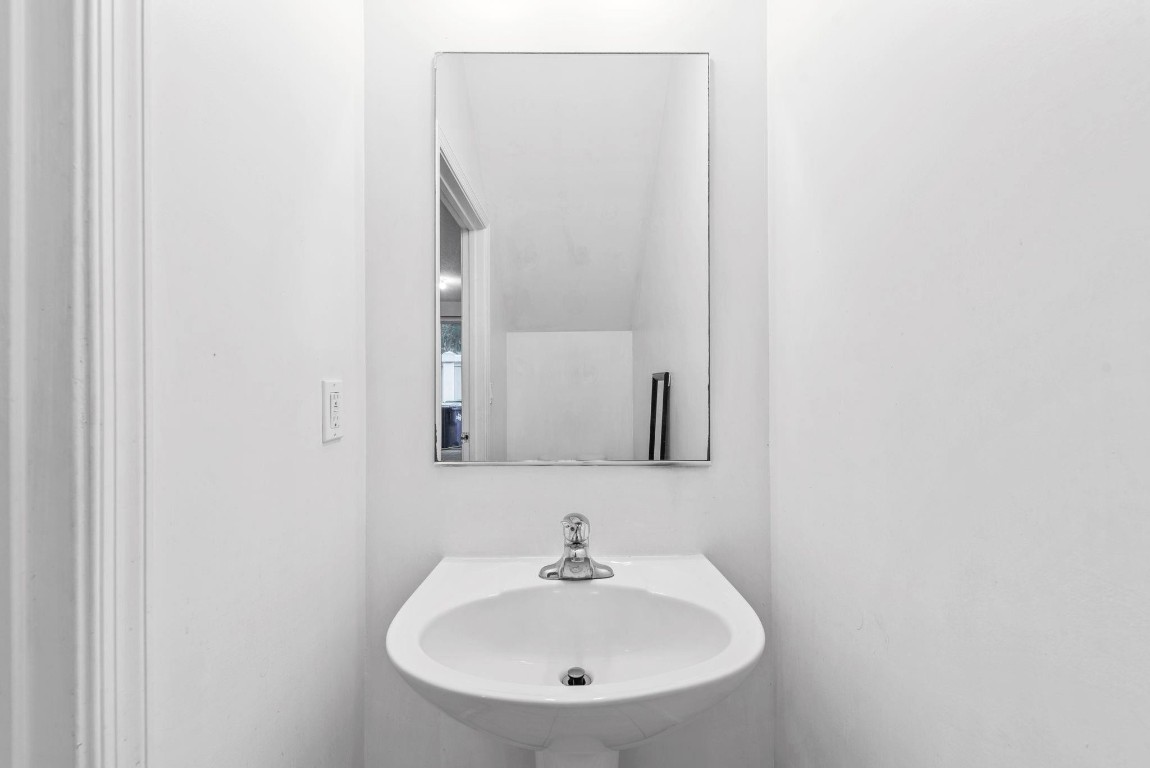 Georgetown 176-58 B - Residential Lease