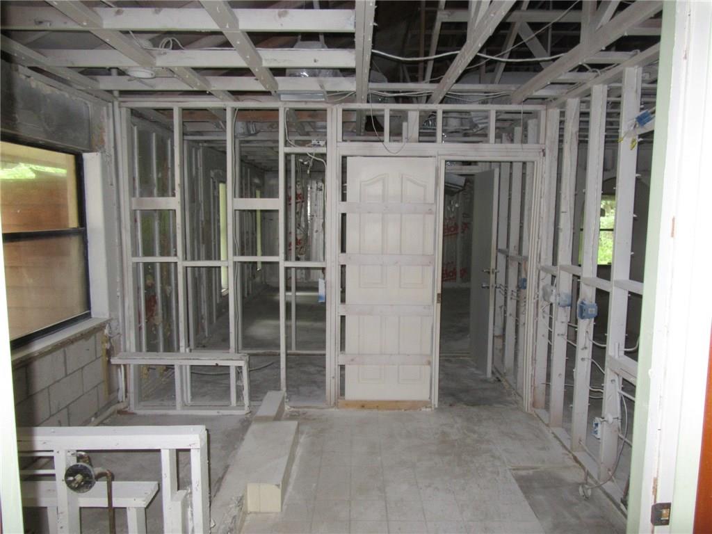 Acreage & Unrec - Residential