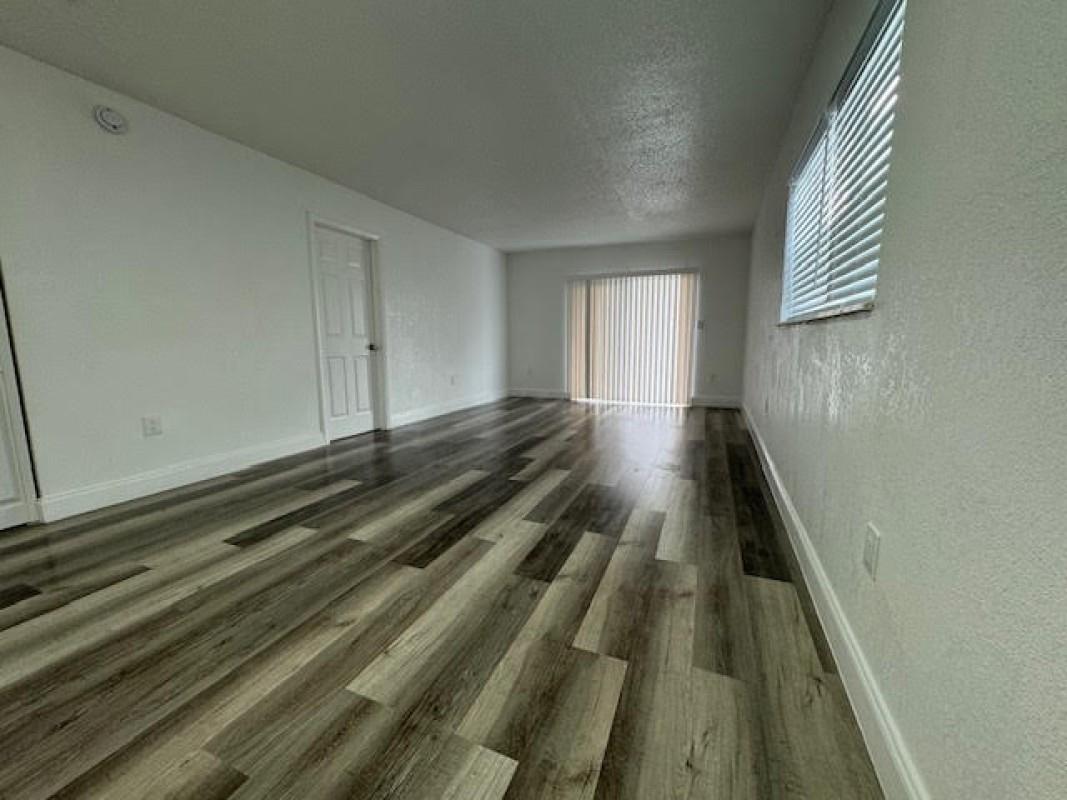 Hollywood Ridge Farms - Residential Lease