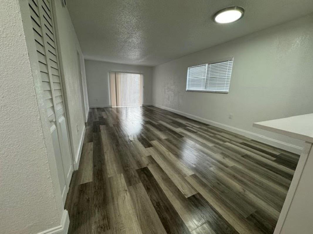 Hollywood Ridge Farms - Residential Lease