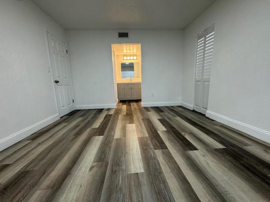 Hollywood Ridge Farms - Residential Lease