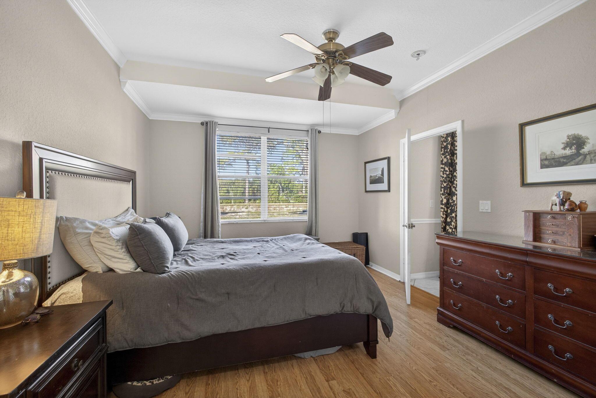 MAGNOLIA BAY CONDOMIMIUM - Residential Lease