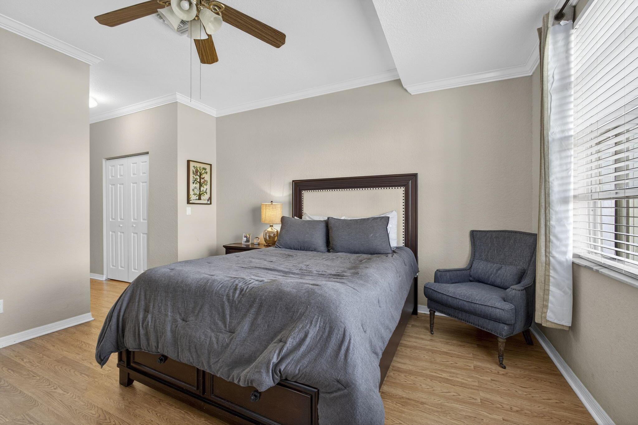 MAGNOLIA BAY CONDOMIMIUM - Residential Lease