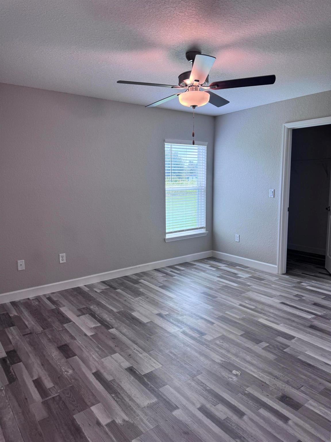 MARION OAKS 10 - Residential Lease