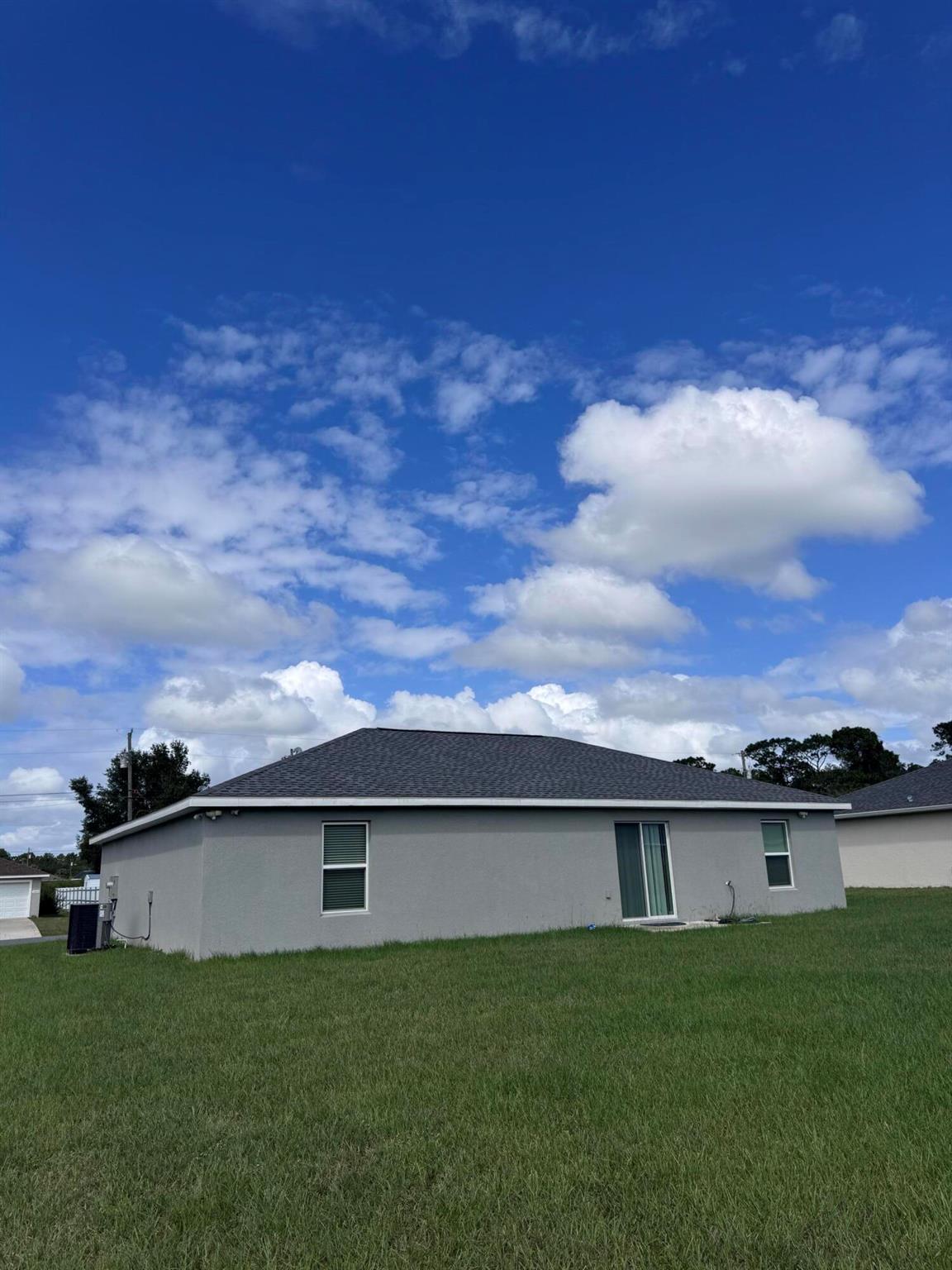 MARION OAKS 10 - Residential Lease